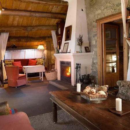 La Pegatera. Masia Envoltada De Bosc Ideal Per A Desconnectar Chalet
