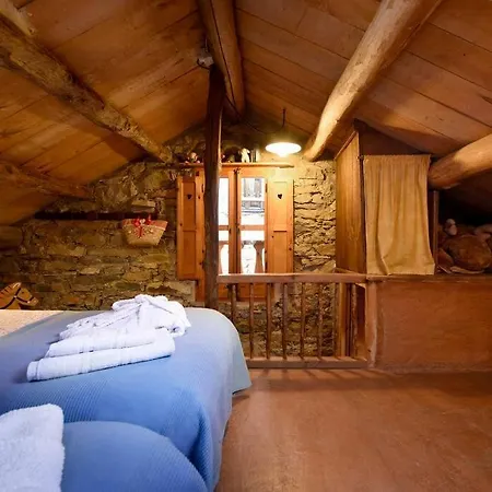 La Pegatera. Masia Envoltada De Bosc Ideal Per A Desconnectar