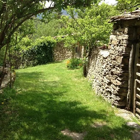 Chalet La Pegatera. Masia Envoltada De Bosc Ideal Per A Desconnectar *