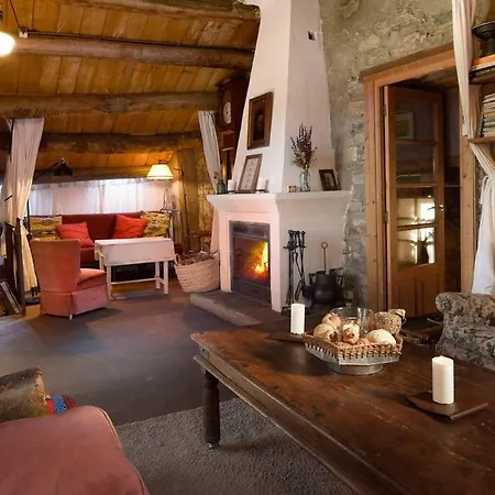 Chalet La Pegatera. Masia Envoltada De Bosc Ideal Per A Desconnectar *