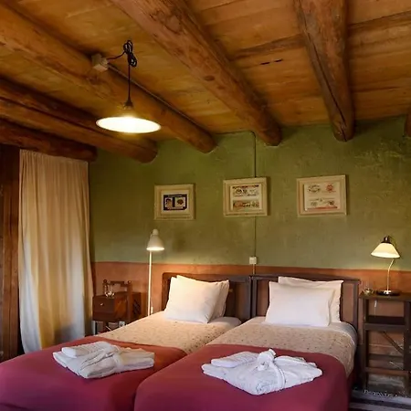 La Pegatera. Masia Envoltada De Bosc Ideal Per A Desconnectar