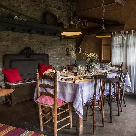 La Pegatera. Masia Envoltada De Bosc Ideal Per A Desconnectar Chalet *