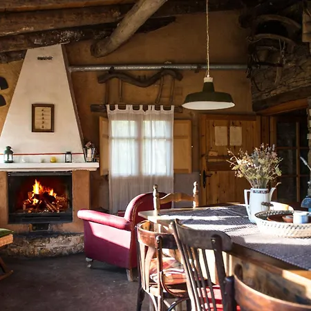 La Pegatera. Masia Envoltada De Bosc Ideal Per A Desconnectar Chalet Boixols