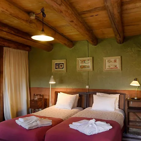 La Pegatera. Masia Envoltada De Bosc Ideal Per A Desconnectar シャレー Boixols